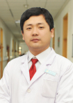 李  强